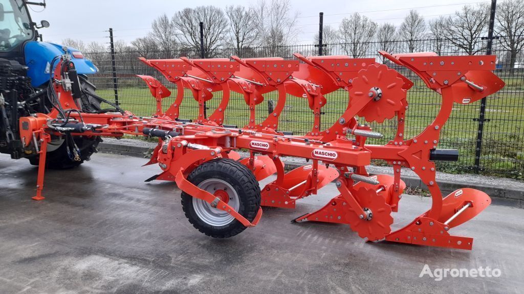 neuer Maschio Unused Maschio 5 row reversable plow Pflug