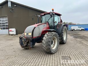 Valtra T150 Radtraktor